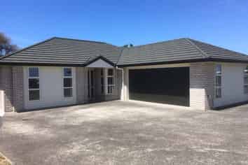 Auckland - Address withheld