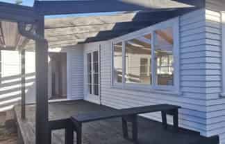 13 Clendon Ave, Papatoetoe