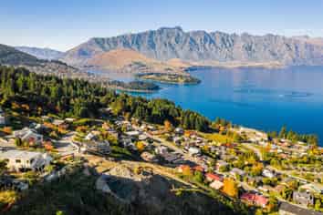 The Duplex/108 Wynyard Cr, Fernhill/Sunshine Bay