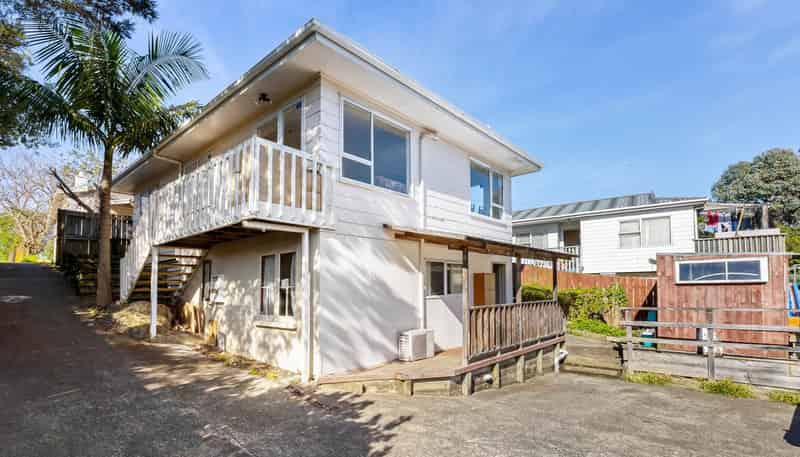 2/51 Fruitvale Road, New Lynn