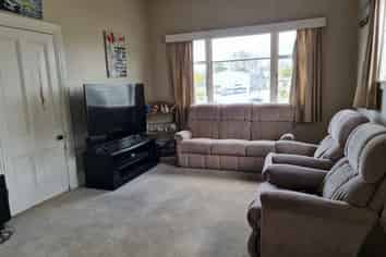 36 Cloten Road, Pohokura and Surrounds