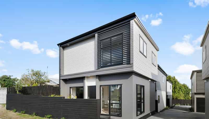 8A Edgar Pearce Place, Howick