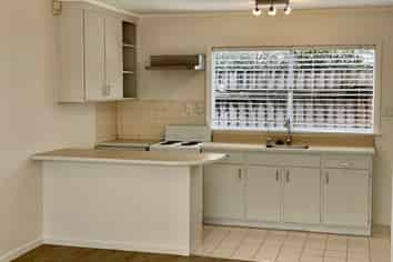 1/12 New Street, Saint Marys Bay