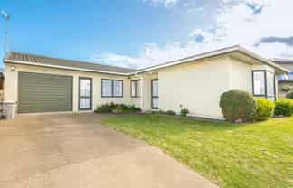 7 Sherwood Place, Springvale