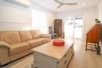 744 Thames Coast Road, Thames