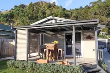 744 Thames Coast Road, Thames