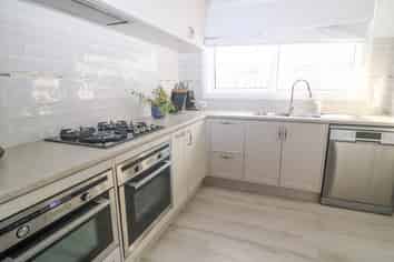 744 Thames Coast Road, Thames