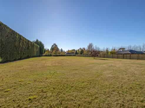 12 Churchlea Place, Darfield