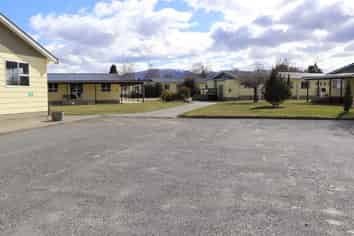 Heart & Centre of Twizel - 2ha of Size & Capacity