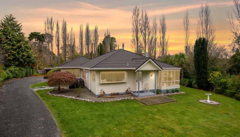 11B Grammar Street, Kimbolton