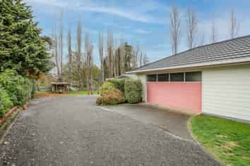 11B Grammar Street, Kimbolton