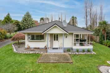 11B Grammar Street, Kimbolton