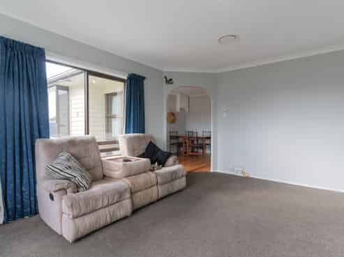 6 Ranui Street, Hei Hei