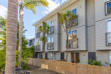 28/26 Mary Street, Mount Eden