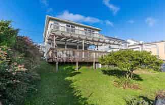 11 Fisher Street, Johnsonville