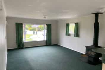 8 Barker Street, Lincoln