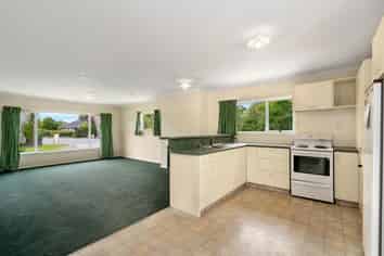 8 Barker Street, Lincoln