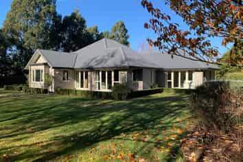 29 Faith Place, West Melton