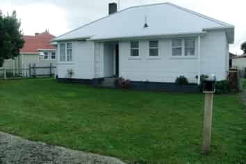 16 Goldsmith Crescent, Levin