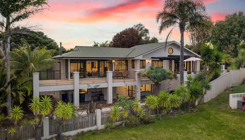 90 Picasso Drive, West Harbour