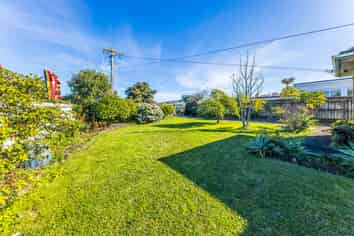 15 Pukeora Road, Otahuhu