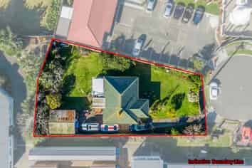 15 Pukeora Road, Otahuhu