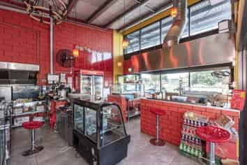 BRAND NEW UNIT WITH 10 YEAR LEASE