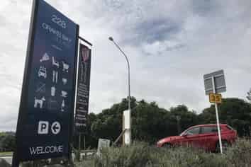 Retail Site in Orakei Bay Village!