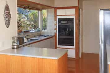 24 Anarahi Place, Mangere Bridge