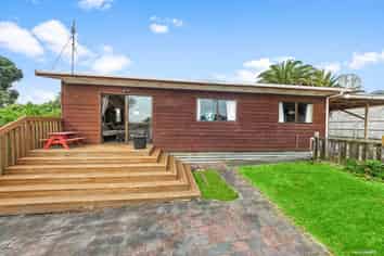 9B Copley Street, New Lynn