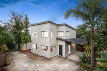 2B Eastglen Road, Glen Eden