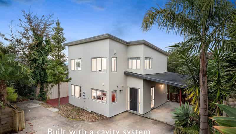 2B Eastglen Road, Glen Eden