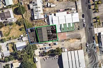 Affordable Workshop on Totara St