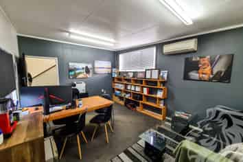 Affordable Workshop on Totara St