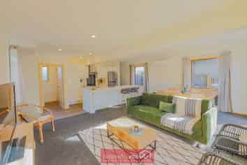 386 South Road, Caversham