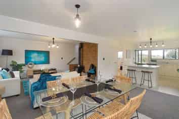 2 Millen Place, Clarks Beach