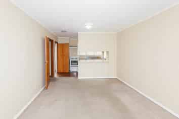 3/15 Campbell Road, Royal Oak