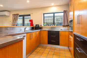 28 Courtenay Street, Saint Albans