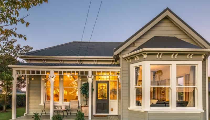 9 Queen Street, Westport