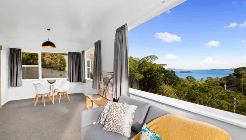 36 Akatea Road, Korokoro