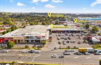 LINCOLN NORTH RETAIL