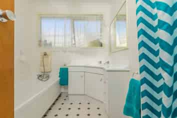 78 Powrie Street, Glenfield