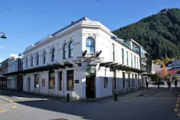 Sunny, spacious CBD office