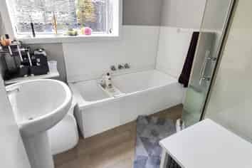 40A Tomo Street, New Lynn