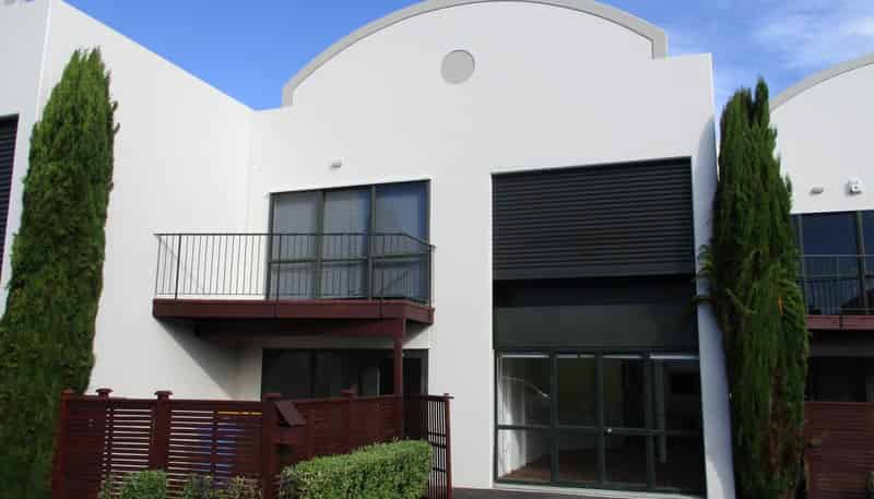 23/10 Airborne Road, Rosedale