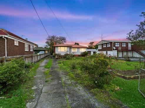 17 Kuaka Place, New Lynn