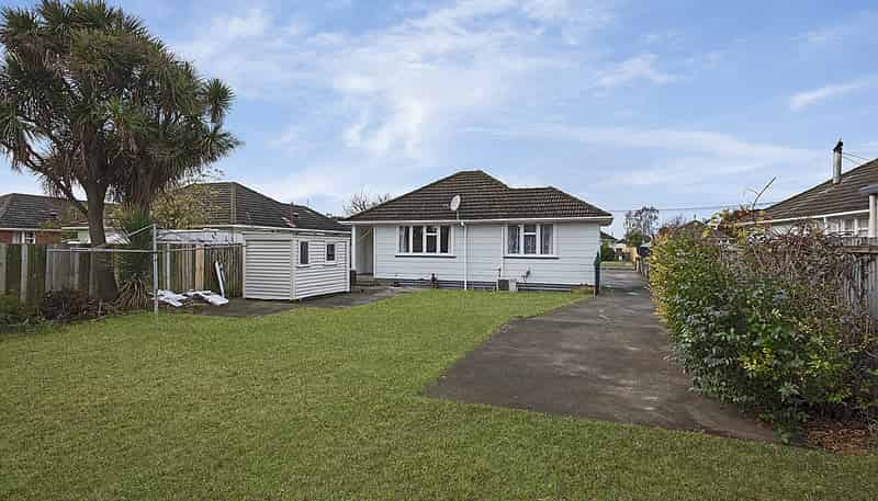 17 Oakland Street, Papanui