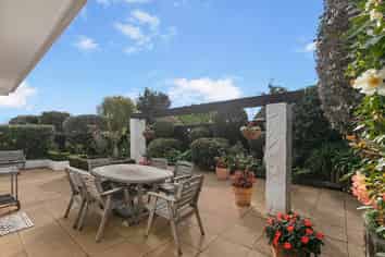 5 Galloway Crescent, Farm Cove