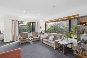 11 Evenwood Place, Waimairi Beach