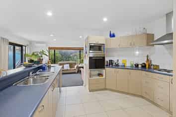 11 Evenwood Place, Waimairi Beach